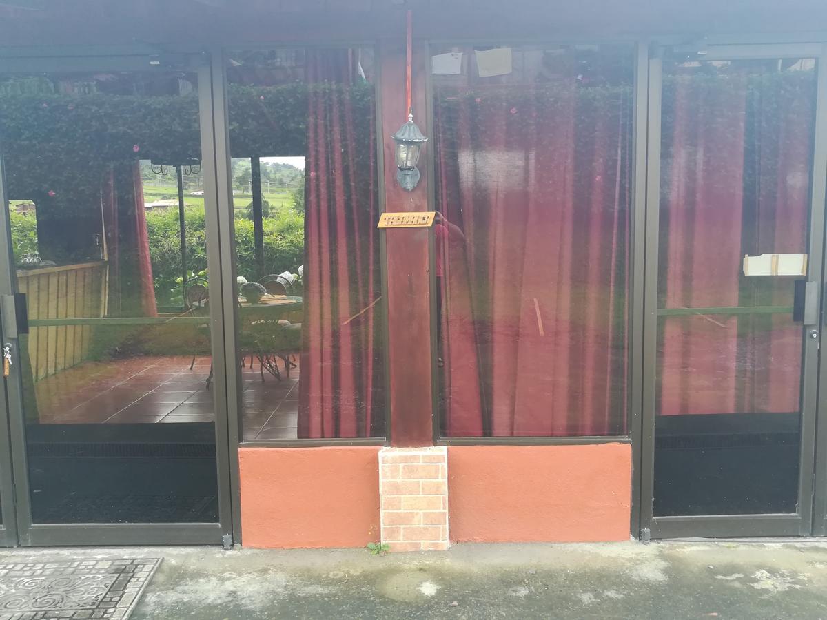 Hotel Chalets Los Volcanes Fraijanes Eksteriør billede