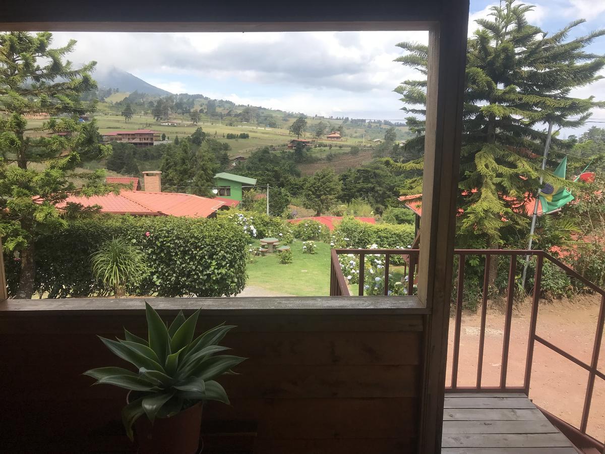 Hotel Chalets Los Volcanes Fraijanes Eksteriør billede